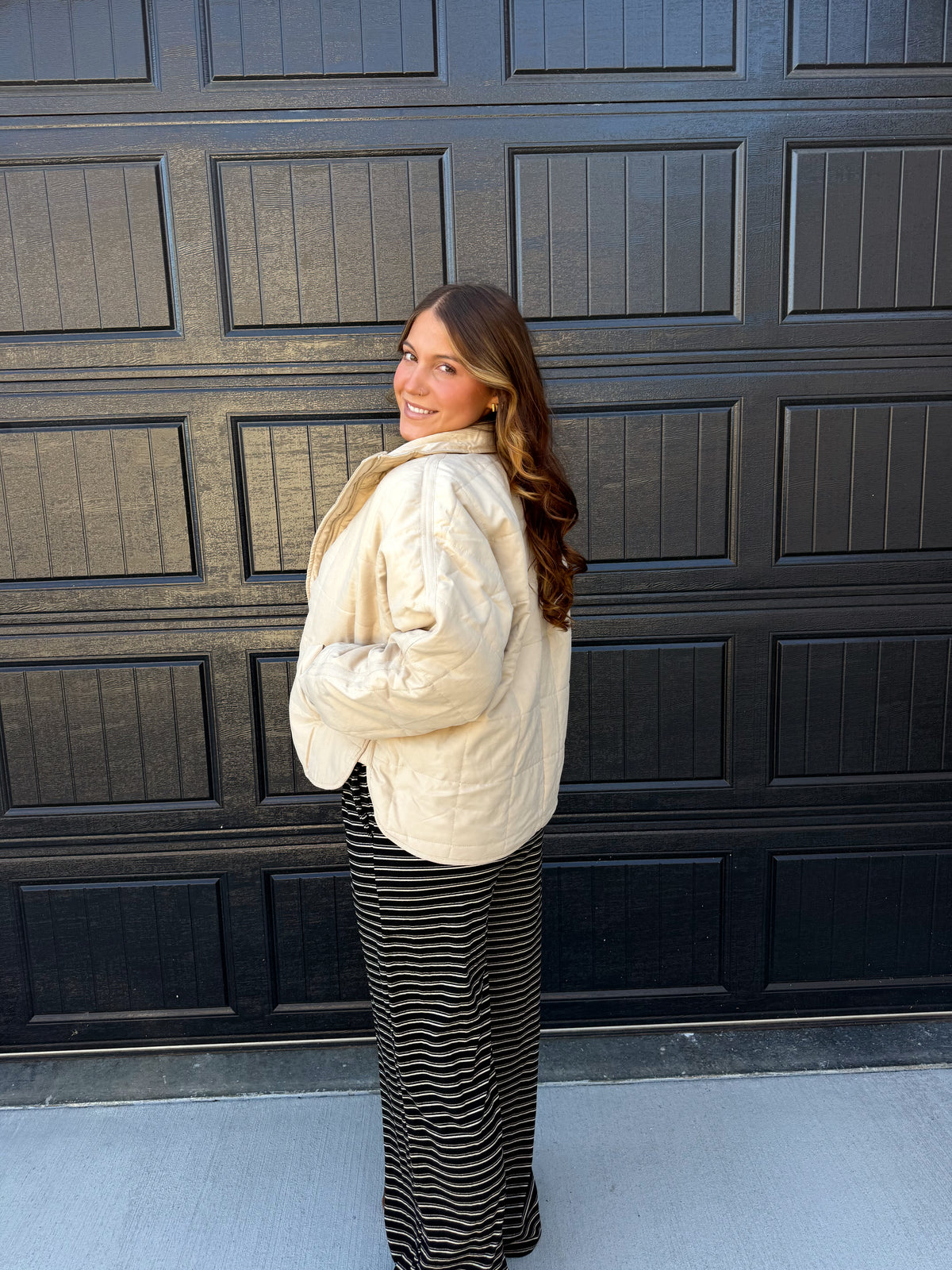 THE FIRST FROST PUFFER - BEIGE